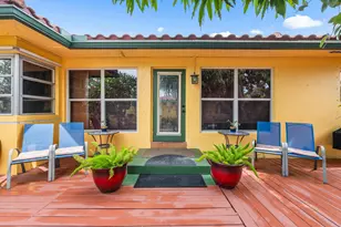 1802 Lake Osborne Dr, Lake Worth Beach, FL 33461 - Photo 5