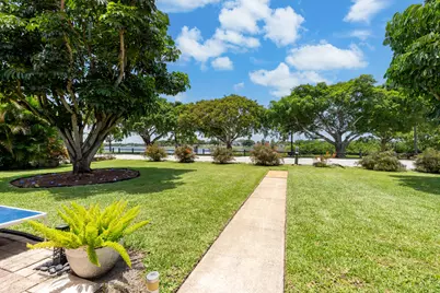 1802 Lake Osborne Drive, Lake Worth Beach, FL 33461 - Photo 45