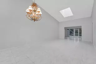 7043 Summer Tree Dr, Boynton Beach, FL 33437 - Photo 5