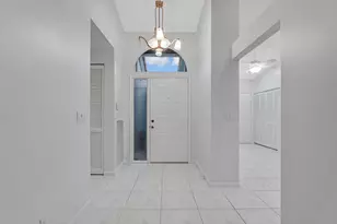 7043 Summer Tree Dr, Boynton Beach, FL 33437 - Photo 3