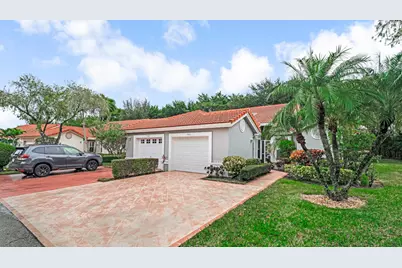 7043 Summer Tree Drive, Boynton Beach, FL 33437 - Photo 1