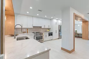 17036 Bay St, Jupiter, FL 33477 - Photo 11