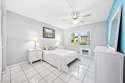 203 Coventry I, Unit #203, West Palm Beach, FL 33417 - Photo 9