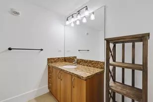 250 NE 3rd Ave, Delray Beach, FL 33444 - Photo 23