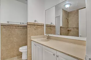 241 NW 15th St, Boca Raton, FL 33432 - Photo 19