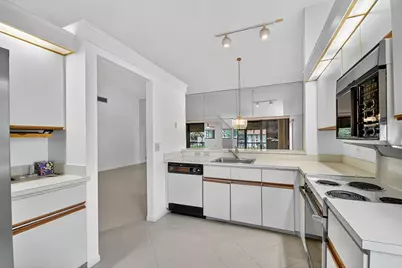 10631 Ocean Palm Way, Unit #202, Boynton Beach, FL 33437 - Photo 35