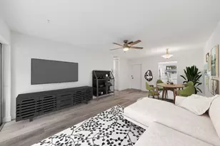 2590 Barkley Dr E, West Palm Beach, FL 33415 - Photo 5