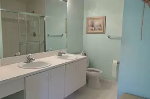 8100 Summer Shores Dr, Delray Beach, FL 33446 - Photo 17