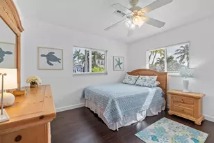 925 Cypress Dr, Delray Beach, FL 33483 - Photo 15