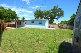 110 6th Ct SW, Vero Beach, FL 32962 - Photo 21