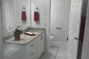 639 Executive Center Dr, West Palm Beach, FL 33401 - Photo 15