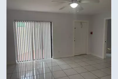 639 Executive Center Drive, Unit #O-107, West Palm Beach, FL 33401 - Photo 7