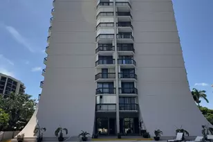 2425 Presidential Way, West Palm Beach, FL 33401 - Photo 27