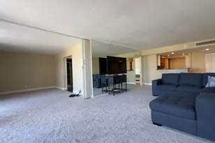 2425 Presidential Way, West Palm Beach, FL 33401 - Photo 9