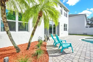 108 Devonshire Cir, Royal Palm Beach, FL 33414 - Photo 39