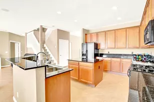 108 Devonshire Cir, Royal Palm Beach, FL 33414 - Photo 15