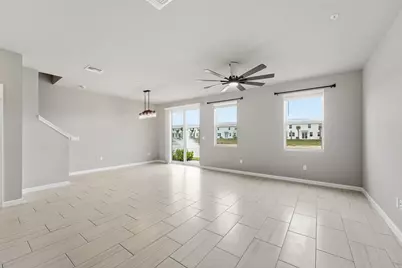 373 Salisbury Circle, Fort Pierce, FL 34982 - Photo 7