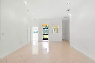 9353 Rodeo Dr, Lake Worth, FL 33467 - Photo 7