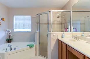 11500 SW Glengarry Ct, Port Saint Lucie, FL 34987 - Photo 13