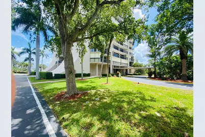 2425 Presidential Way, Unit #801, West Palm Beach, FL 33401 - Photo 33