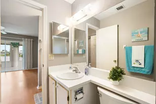 422 Grove Isle Cir, Vero Beach, FL 32962 - Photo 25