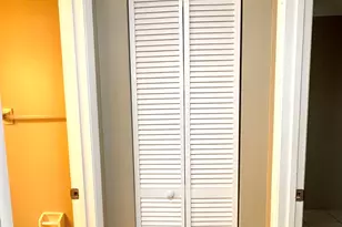 2100 Springdale Blvd, Palm Springs, FL 33461 - Photo 9