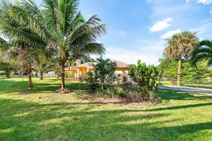 18801 Hamlin Blvd, The Acreage, FL 33470 - Photo 3