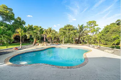 18801 Hamlin Boulevard, The Acreage, FL 33470 - Photo 39