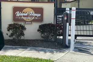 2050 Oleander Blvd Unit, Fort Pierce, FL 34950 - Photo 25