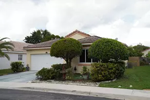 10245 SW 16th Ct, Pembroke Pines, FL 33025 - Photo 11