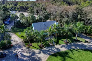 9576 171st St N, Jupiter, FL 33478 - Photo 31