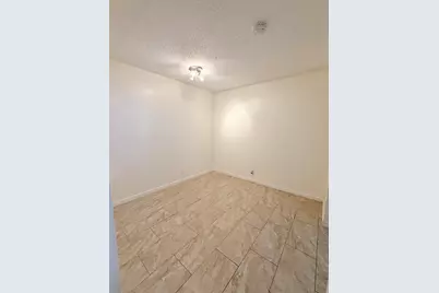 1635 Woodbridge Lakes Circle, West Palm Beach, FL 33406 - Photo 11