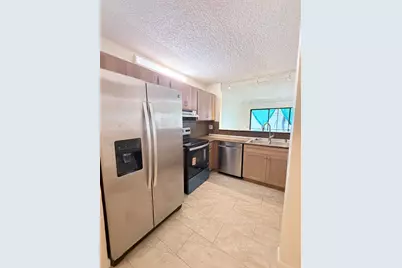 1635 Woodbridge Lakes Circle, West Palm Beach, FL 33406 - Photo 9