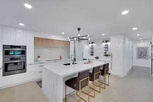 2735 Polo Island Dr, Wellington, FL 33414 - Photo 13