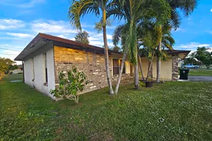 1941 SE Aires Ln, Port Saint Lucie, FL 34984 - Photo 7