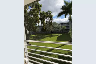 186 Suffolk E, Boca Raton, FL 33434 - Photo 11