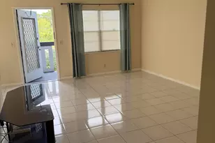 186 Suffolk E, Boca Raton, FL 33434 - Photo 7