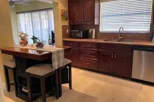 9885 Clusia Tree Dr, Boynton Beach, FL 33436 - Photo 7