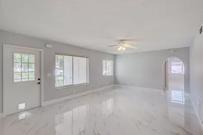 [Address not provided], West Palm Beach, FL 33417 - Photo 9