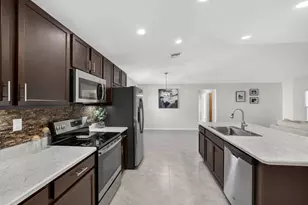 1633 SW Diamond St, Port Saint Lucie, FL 34953 - Photo 3