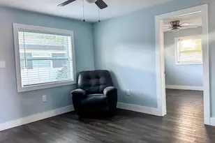 713 N 23rd St, Fort Pierce, FL 34950 - Photo 5