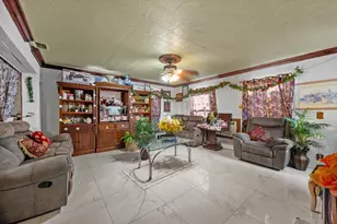 1408 W Broome St, Lantana, FL 33462 - Photo 5