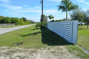 172 Bald Cypress Ave, Clewiston, FL 33440 - Photo 41