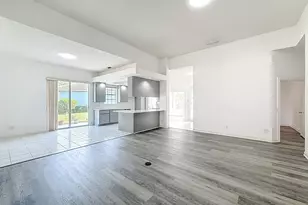 240 NW Bentley Cir, Port Saint Lucie, FL 34986 - Photo 47