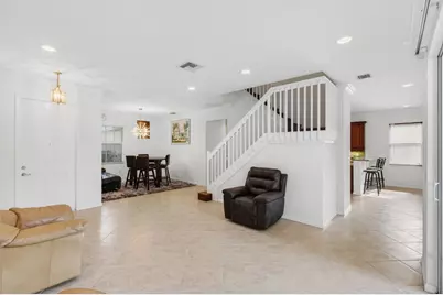 7533 Topiary Avenue, Boynton Beach, FL 33437 - Photo 11