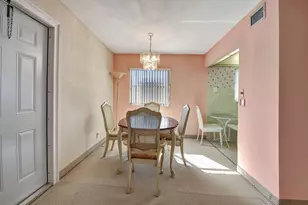 325 Saxony G, Delray Beach, FL 33446 - Photo 11