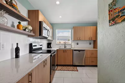 12 Colonial Club Drive, Unit #305, Boynton Beach, FL 33435 - Photo 25