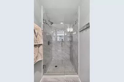 12 Colonial Club Drive, Unit #305, Boynton Beach, FL 33435 - Photo 17