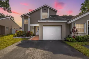 11140 SW 11th Pl, Davie, FL 33324 - Photo 37