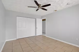 566 SE Damask Ave, Port Saint Lucie, FL 34983 - Photo 21